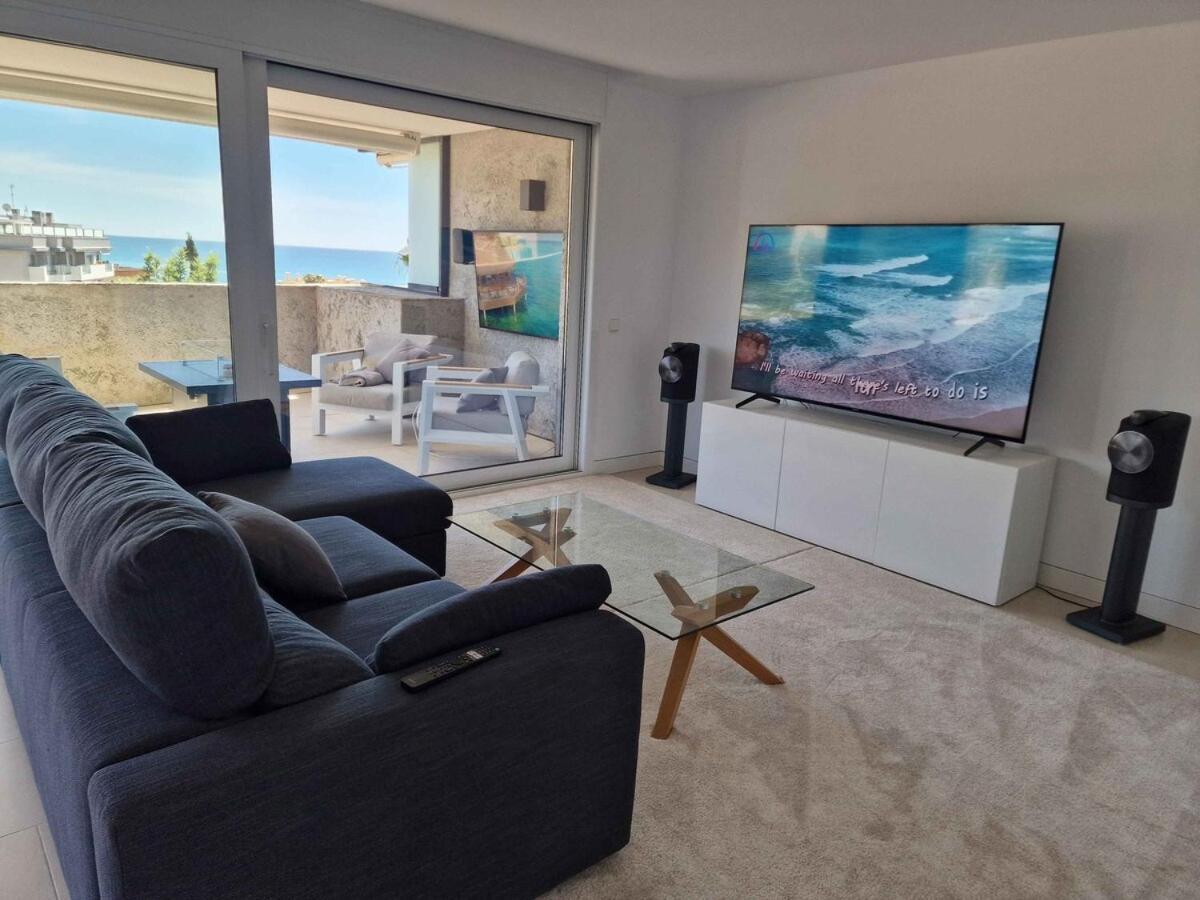 Luxury And Private Jacuzzi 300 Meters From The Benalmádena